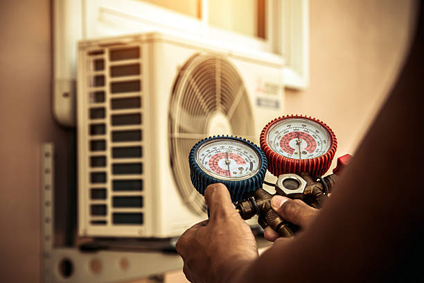 Professional Ac Installation technician working in Saint Joe, IN
